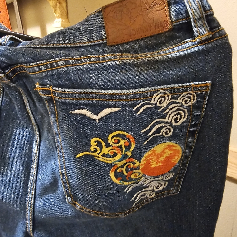 Johnny Was Blue Embroidered  Jeans